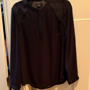 Tribal 100% polyester long sleeve blouse, detailed shoulders, size medium